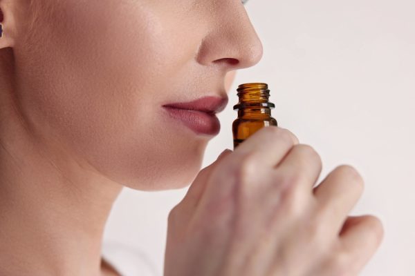 Scent-Sational Mornings: Aromatherapy Rituals to Supercharge Your Day